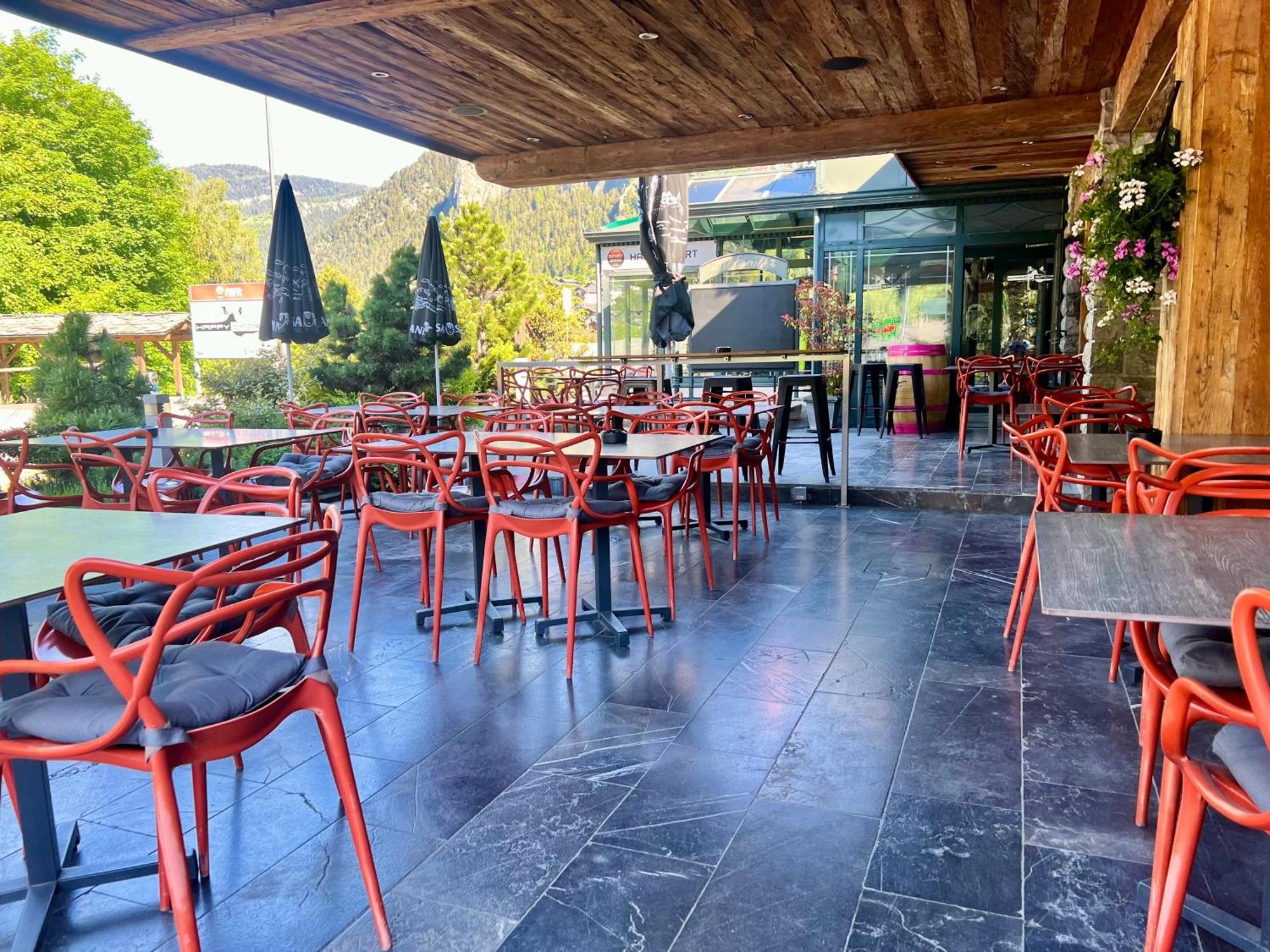 Hotel L'Escale Le Châble Екстериор снимка